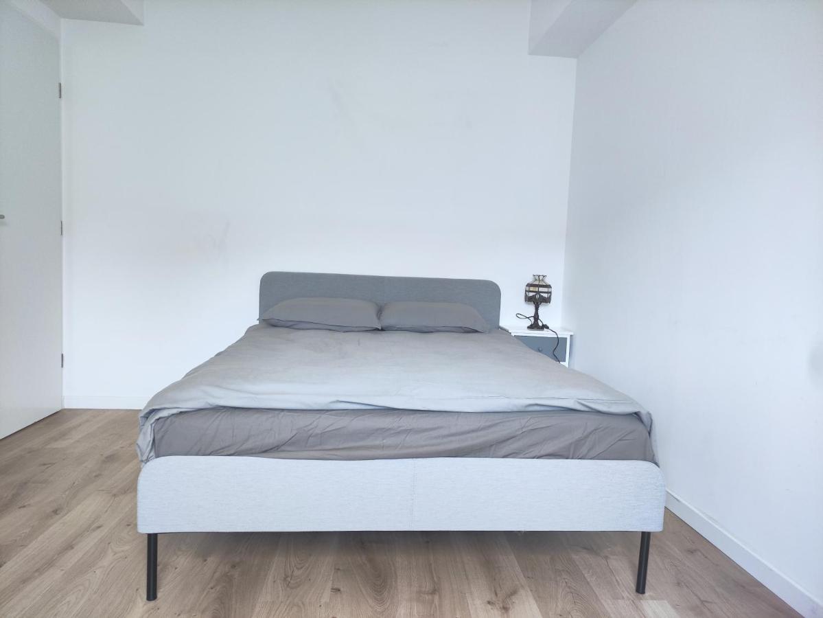 Cozy Sunshine Apartment With Balcony 4 Persons Max Ivry-sur-Seine Dış mekan fotoğraf